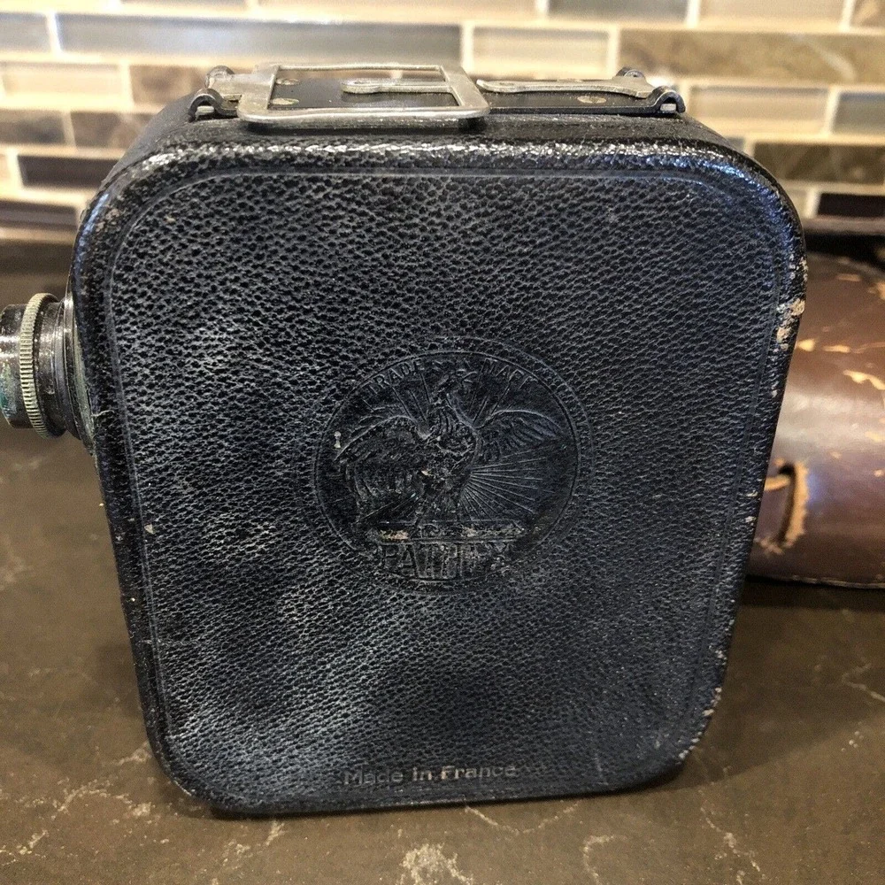Pathe' Pathex baby Continsouza Paris 9.5mm Hand Crank‎ Camera AS IS